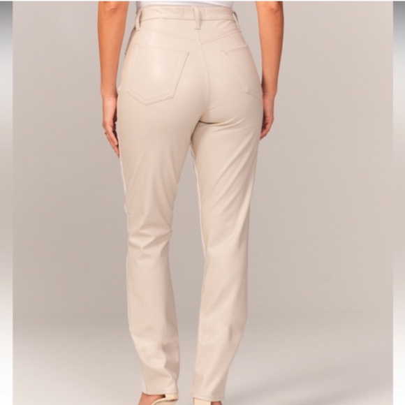 Abercrombie & Fitch Cream Women's Jeans - Picture 5 of 11